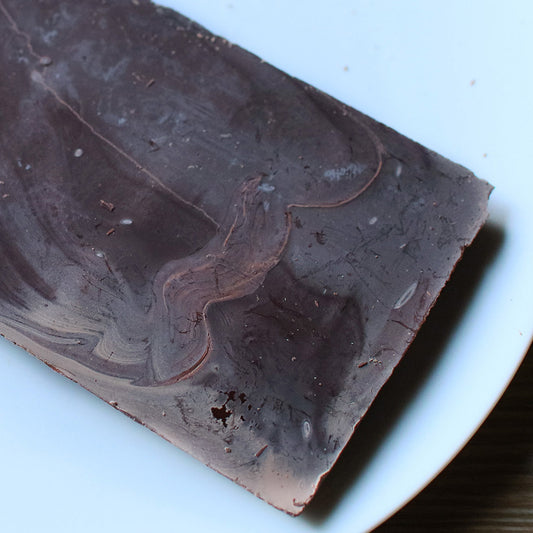 チョコレートが白くなる…ファットブルームとは？味に影響ある？